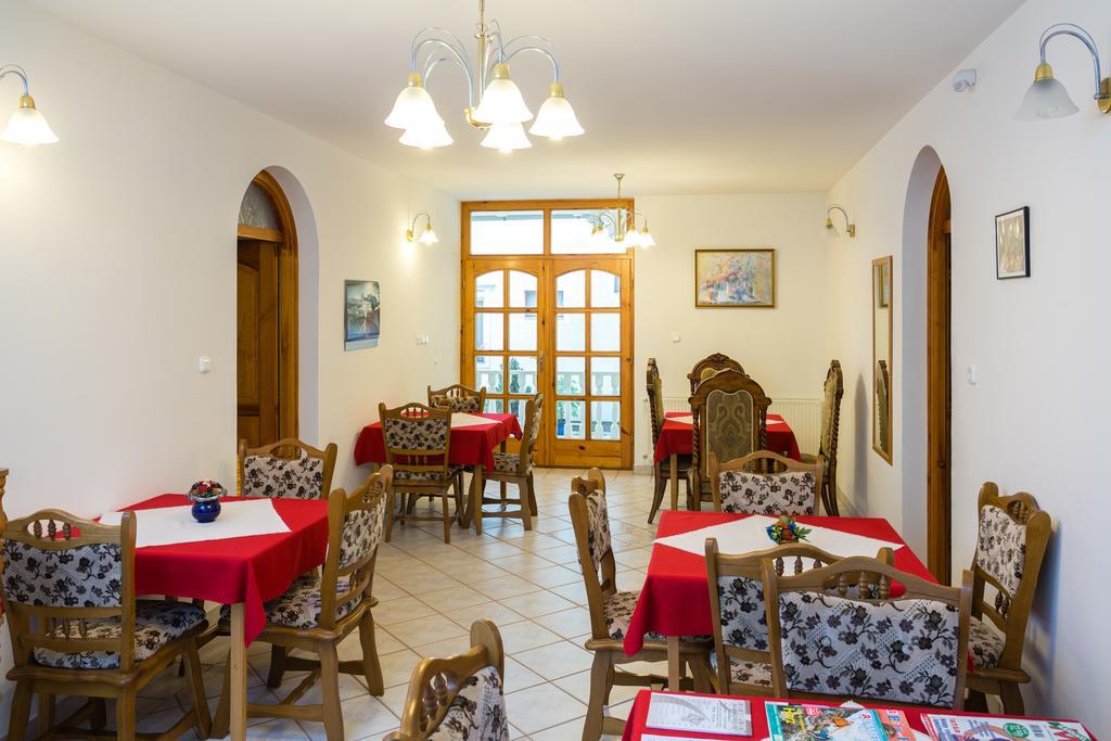 Villa Jäger Vonyarcvashegy Exteriör bild